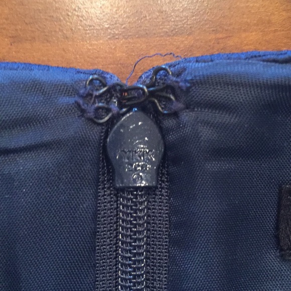 Raoul Navy Skirt - Picture 10 of 12